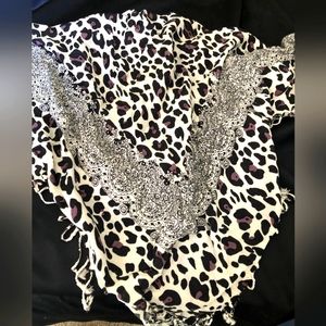 Animal Print Scarf For Woman.